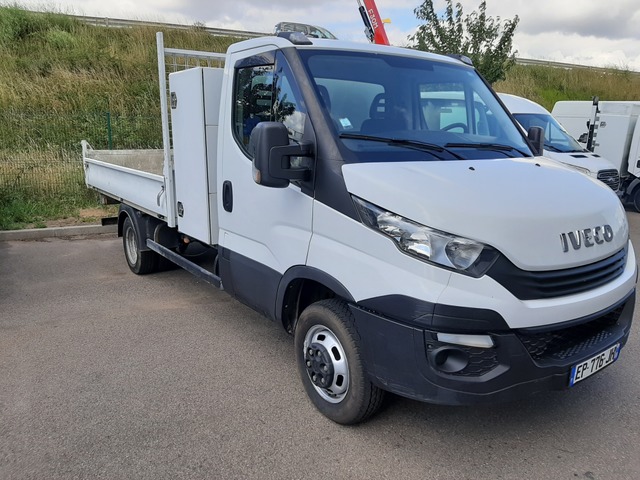 Iveco Iveco Daily Ccb IVECO DAILY 35C14 BENNE + COFFRE